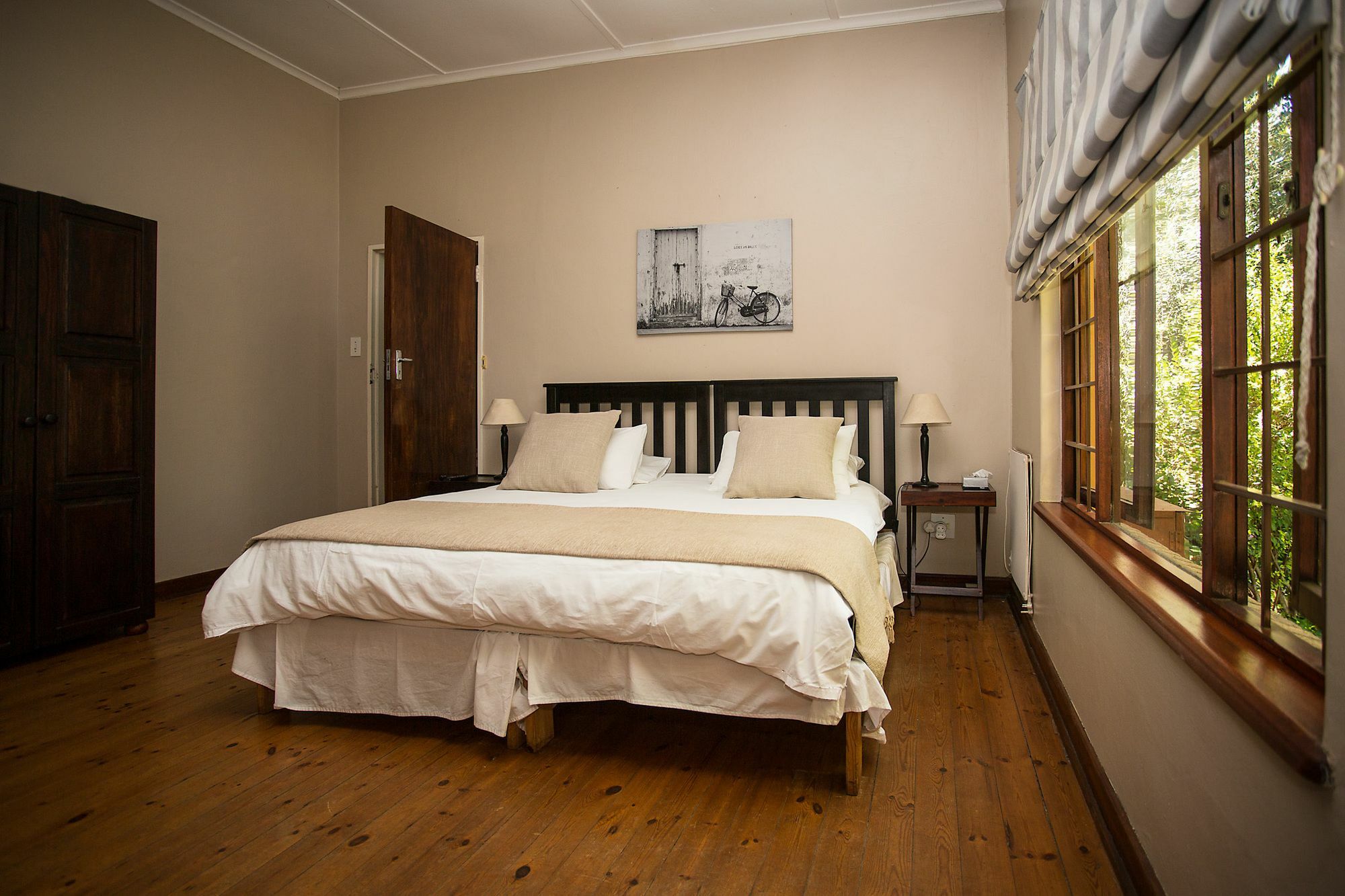 Dirtopia Trail Lodge Стелленбос Екстер'єр фото